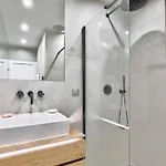 Le Petit Palais De L'elysee Apartmán *